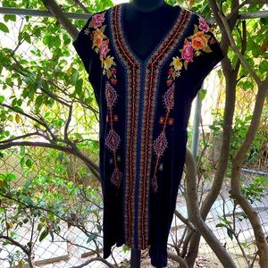 🌺🌸🌼Johnny Was XL Black embroidered cotton tunic